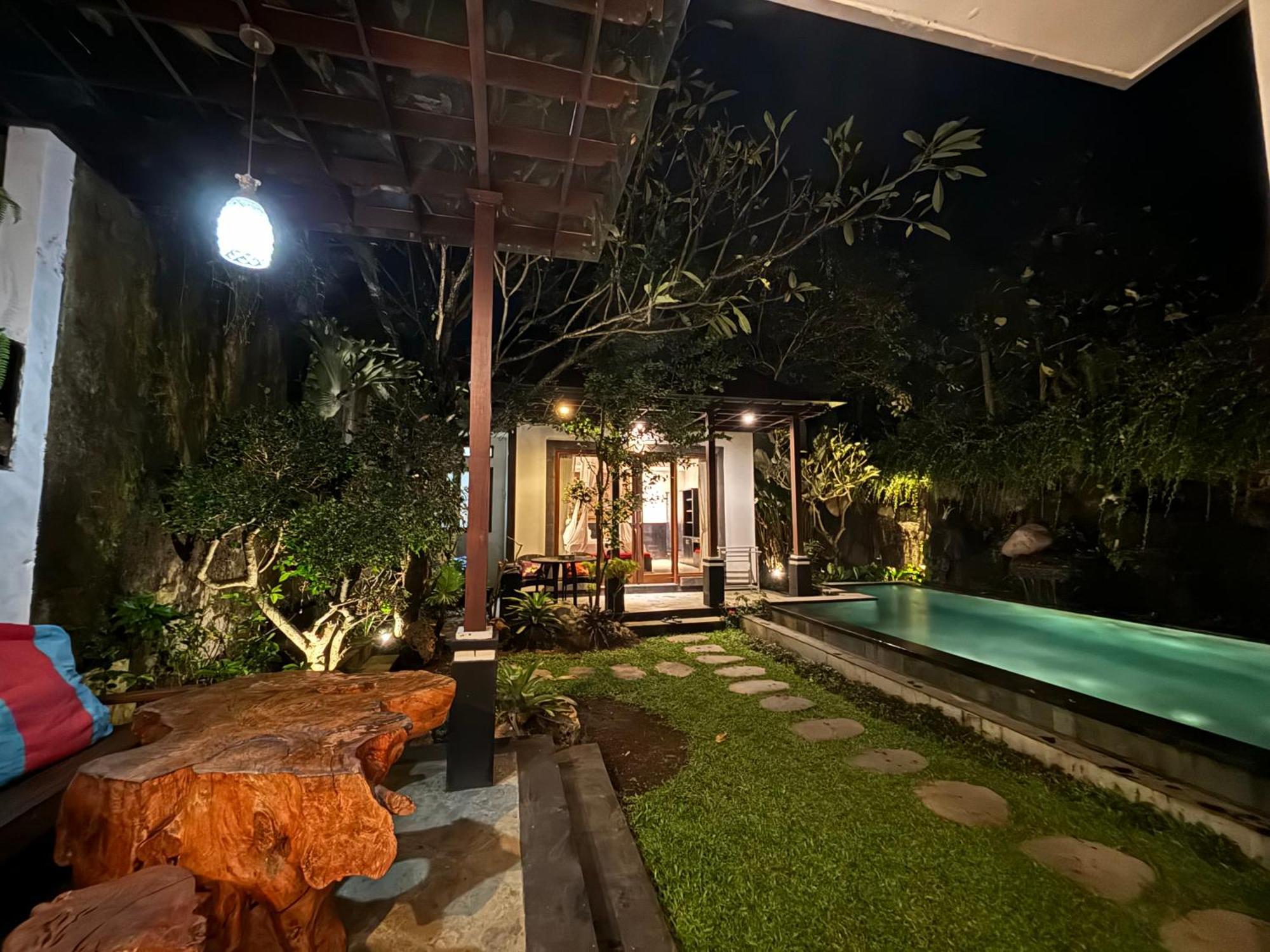 Bumbung Sari Villa Ubud Exterior foto