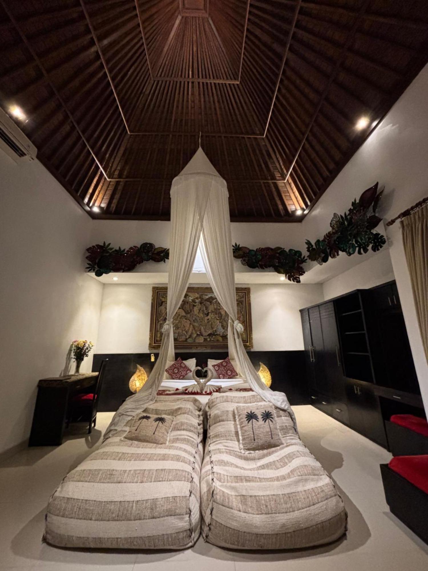 Bumbung Sari Villa Ubud Exterior foto